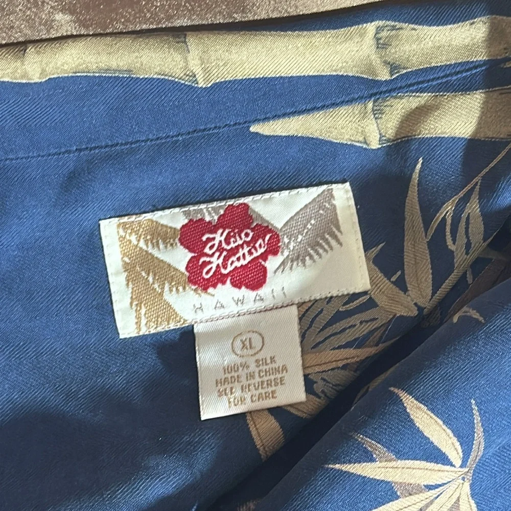 Hilo Hattie men’s shirt (Dress/ Beach shirt) - Picture 6 of 6